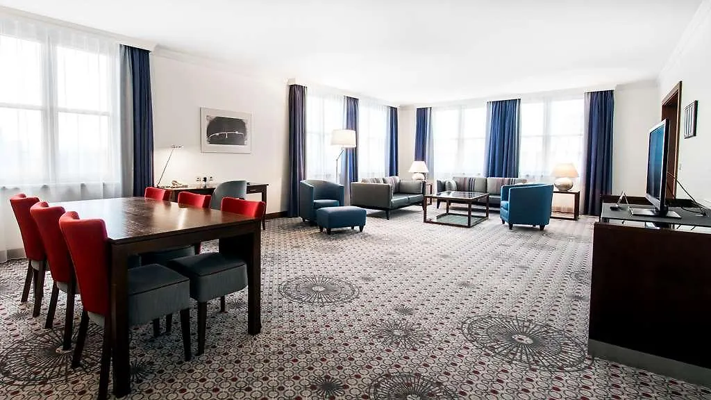 Hotel Radisson Blu Wrocław 0*,
