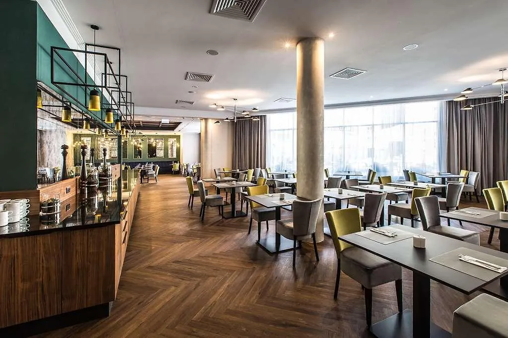 Hotel Radisson Blu Wrocław 0*,