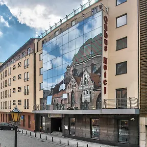 Qubus Hotel